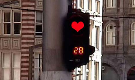 Love-in-the-city-filmstill-01