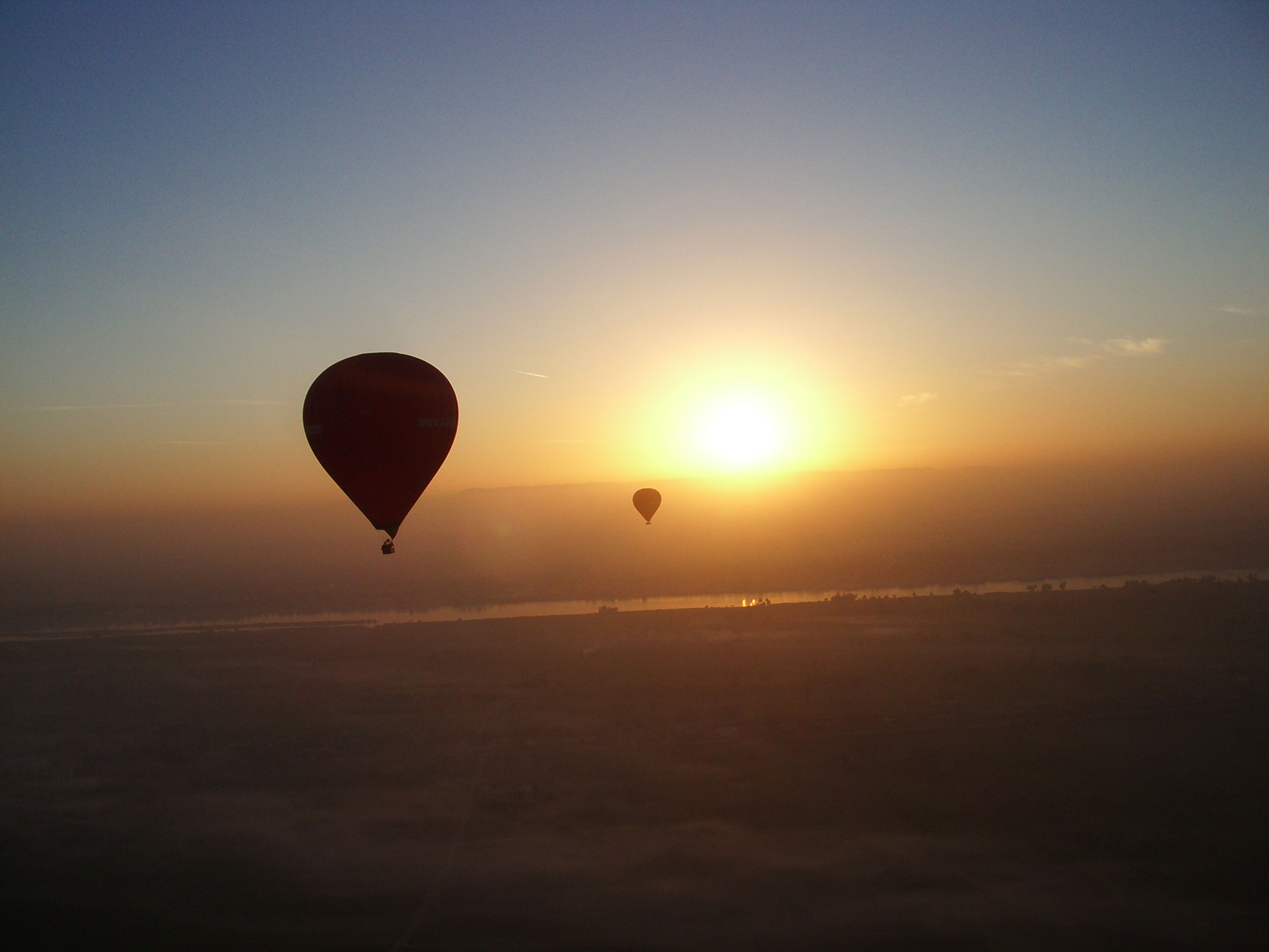 Hot air balloon